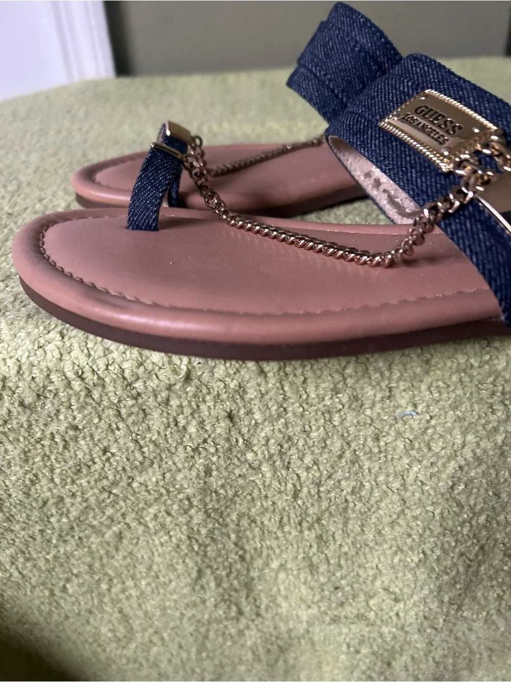 Guess just lining